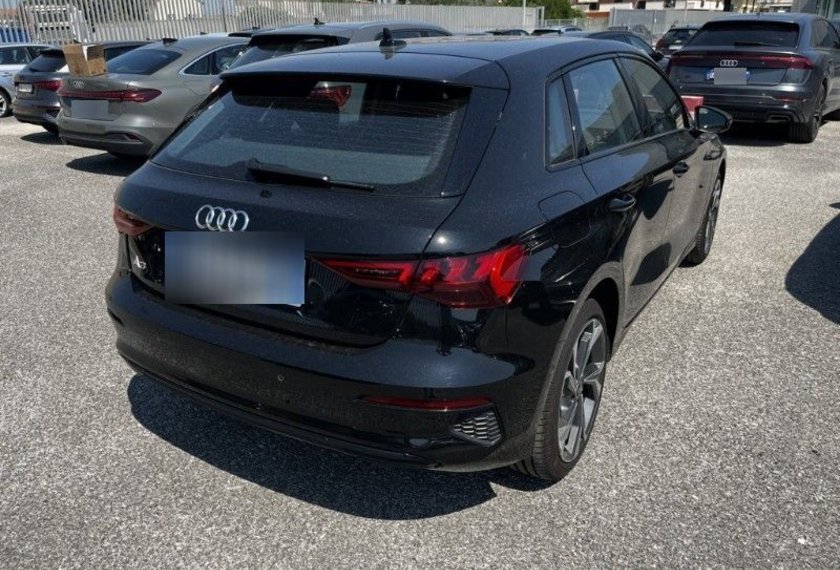 Audi A3 A3 40 TFSI e Sportback Advanced S-Tronic Navi/18