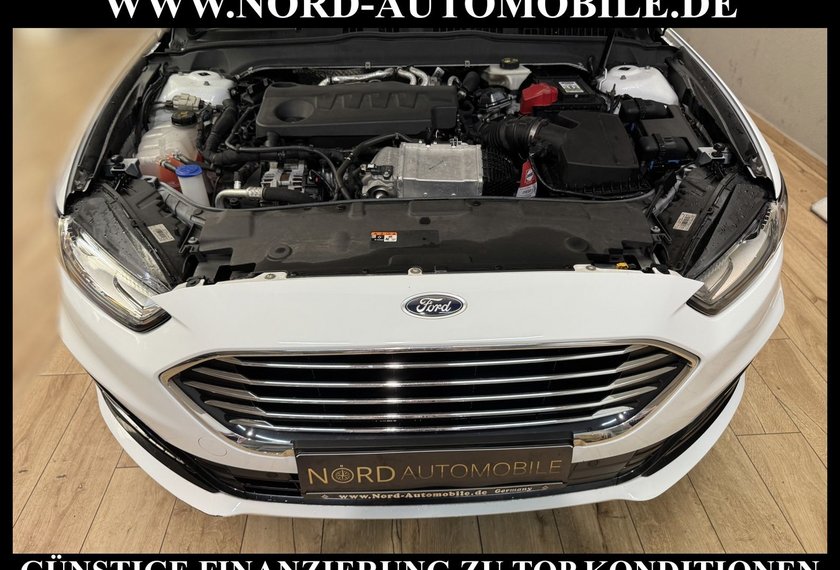 Ford Mondeo Mondeo Turnier 2.0 EB Titanium *LED*AHK*ACC*KAM*