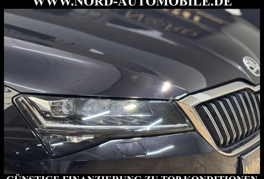 Skoda Superb Superb Combi 2.0 TDI Style DSG Navi/LED/Virt.Coc