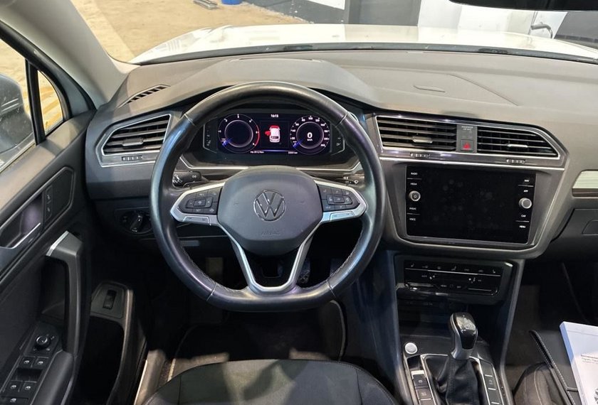 Volkswagen Tiguan Allspace Tiguan Allspace Elegance 4MOT 2.0 TDI AHK/19/Kam