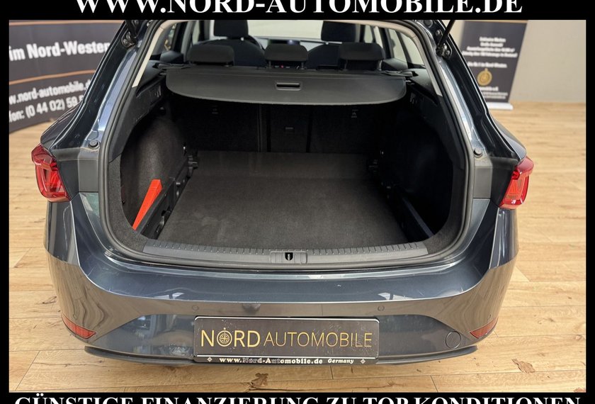 Seat Leon Leon Sportstourer STYLE 2.0 TDI DSG *PANO*BEATS*