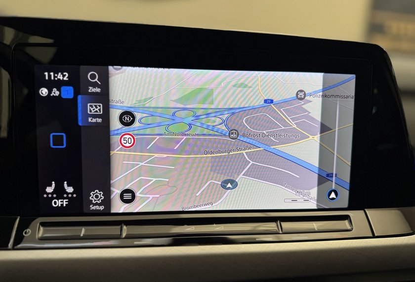 Volkswagen Golf Golf Variant Life 2.0 TDI DSG Dig.Cockpit/AHK/