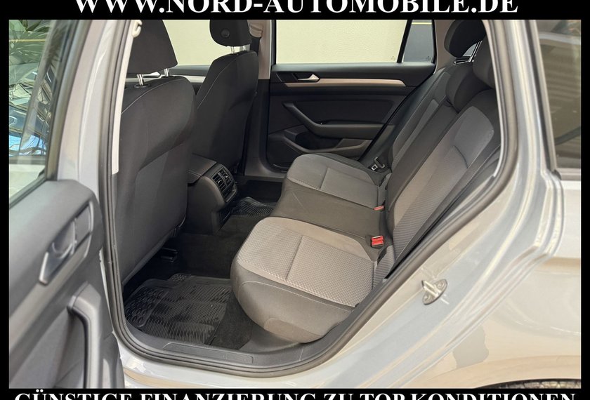 Volkswagen Passat Variant Passat Variant Conceptline 2.0 TDI DSG Kamera