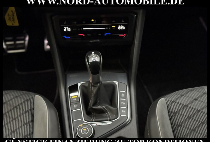Volkswagen Tiguan Tiguan R-Line 4MOT 2.0 TSI DSG Kamera/Matrix/19