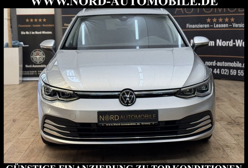 Volkswagen Golf Golf VIII Variant 1.5 TSI StHz/Side&amp;Lane/ACC/LED