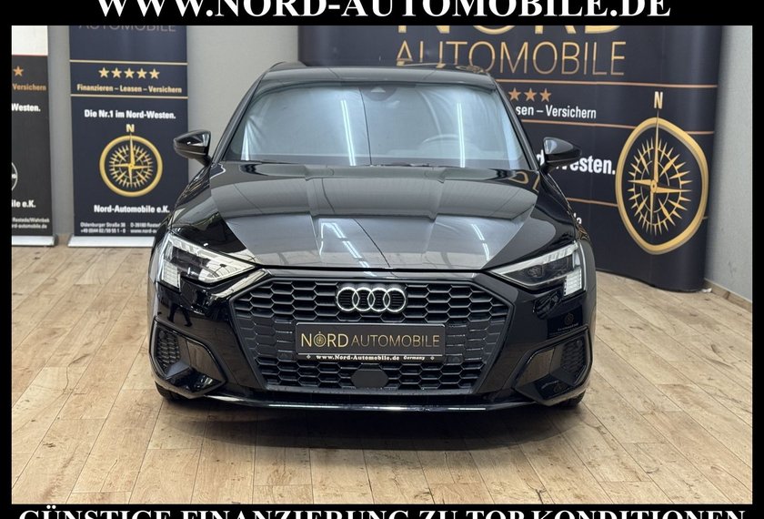 Audi A3 A3 Sportback 30 TFSI S-Tronic S-Line Kamera/LED