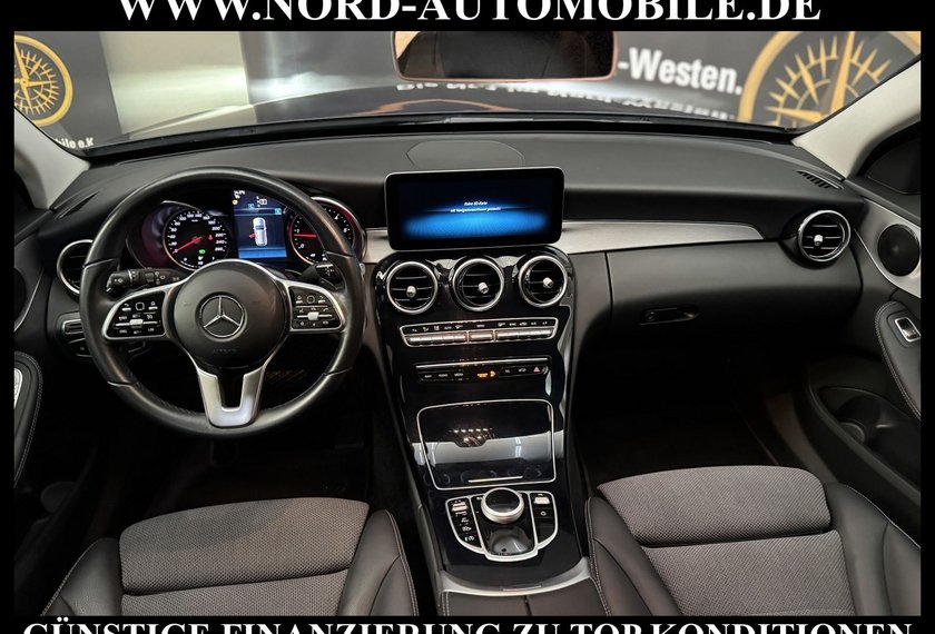 Mercedes-Benz C 220 C 220 d T Avantgarde LED*Navi*AHK*Kamera*Carplay