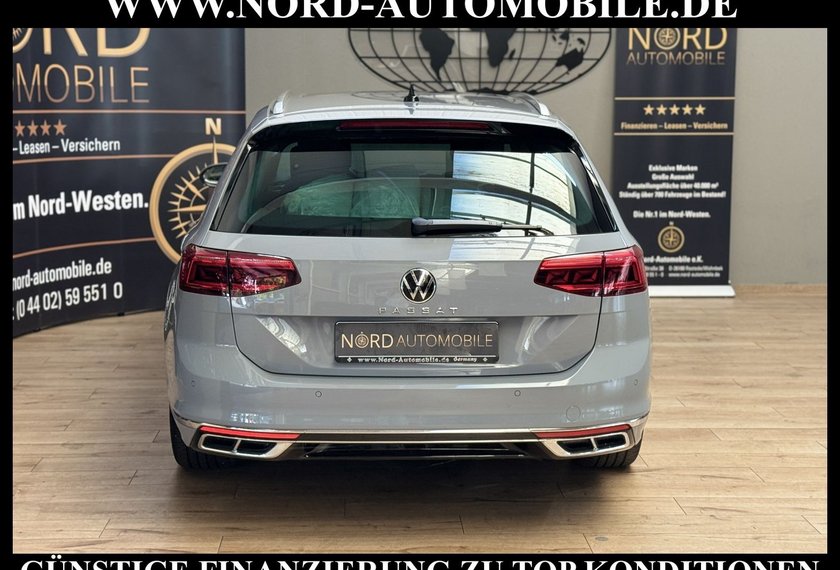 Volkswagen Passat Variant Passat Variant R-Line 1.5 TSI DSG Pano/AHK/18/