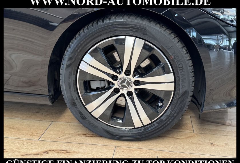 Mercedes-Benz C 220 C 220 d T Avantgarde *LED*AHK*Night*Kamera*Easy*