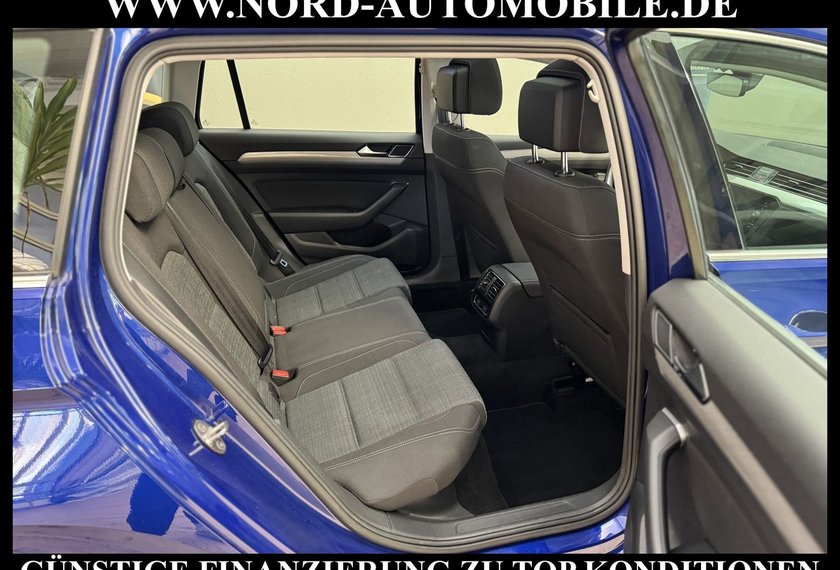 Volkswagen Passat Variant Passat Variant 2.0 TDI R-Line Pano/StHz/Kamera