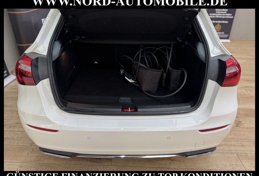 Mercedes-Benz A 250 A 250e Progressive Automatik Navi/Kamera/Teilled