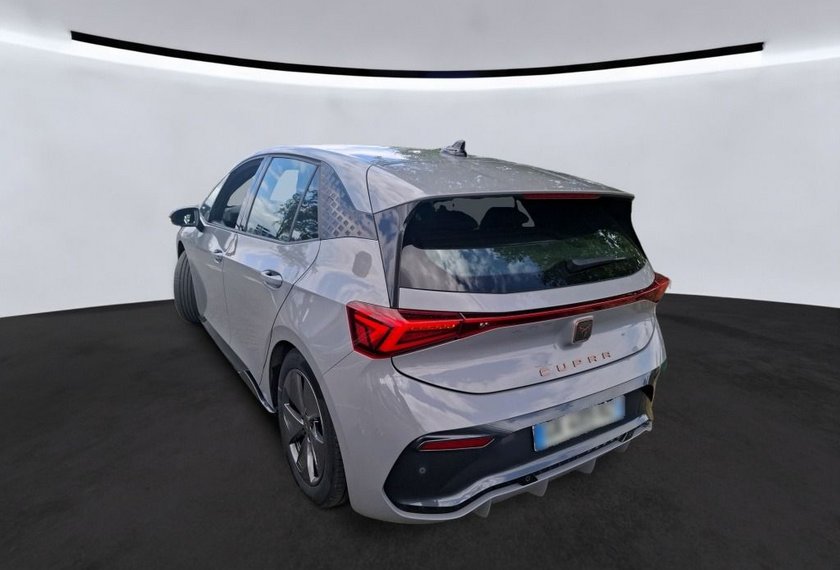 Cupra Born Born 150KW Automatik Kamera/ACC/18