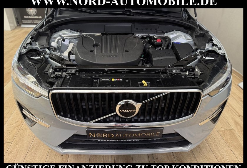 Volvo XC60 XC60 B4 *CORE* AHK*LED*4xSHZ*UPE:58*