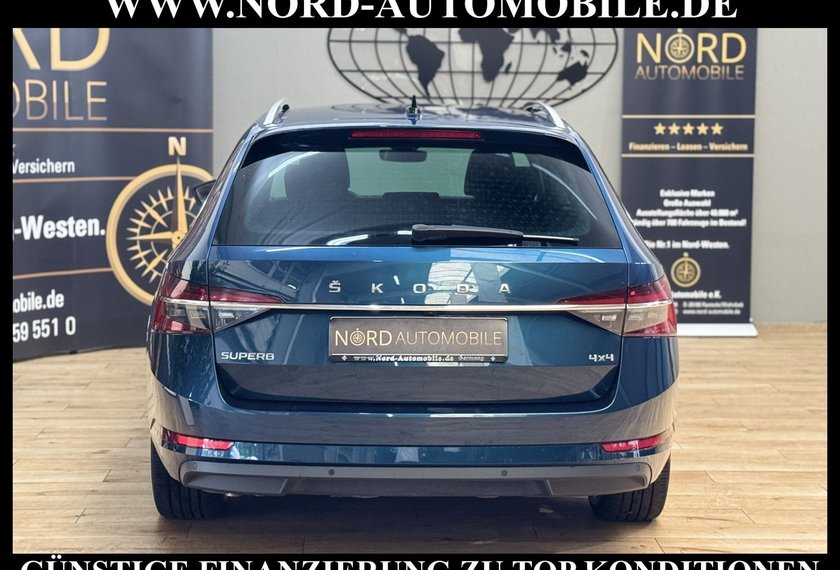 Skoda Superb Superb Combi 2.0 TDI Style 4x4 DSG AHK/Leder/Kam