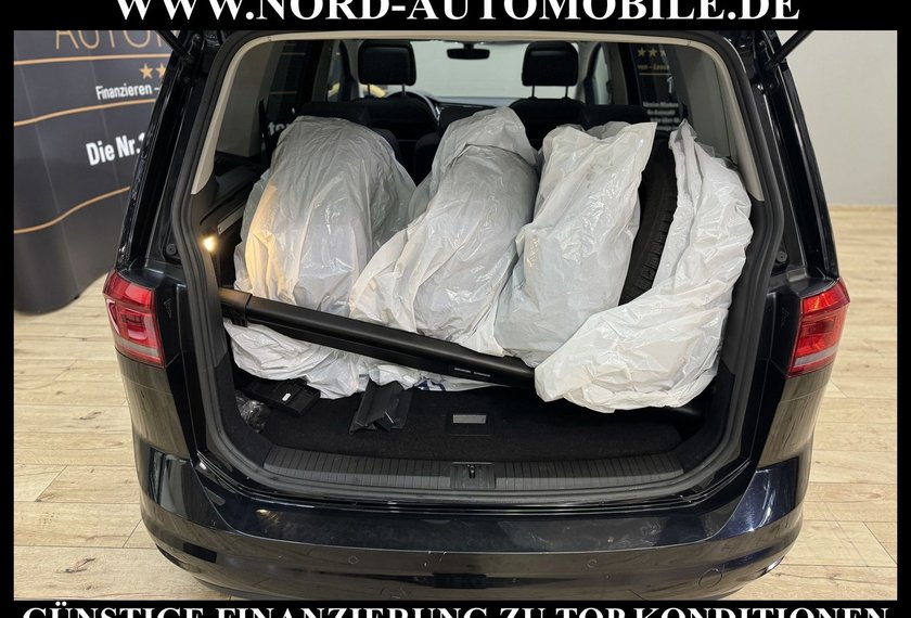 Volkswagen Touran Touran Comfortline 2.0 TDI Pano*Navi*16&apos;&apos;*