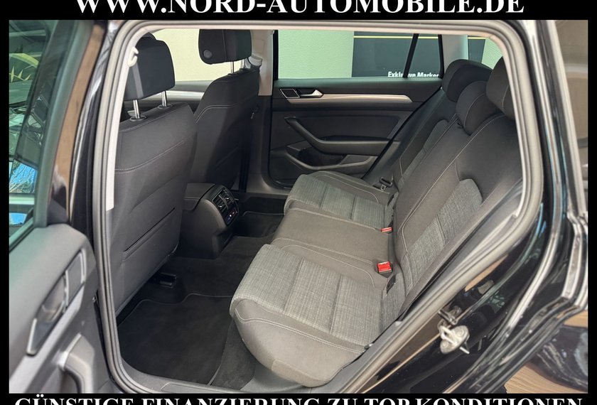 Volkswagen Passat Variant Passat Variant 1.5 TSI DSG AHK/Navi/LED/PDC Busi