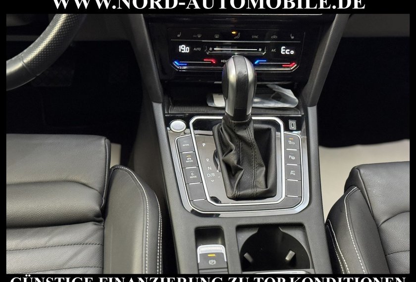 Volkswagen Passat Variant Passat Variant GTE R-LINE Plug-in Hybrid *UPE63*