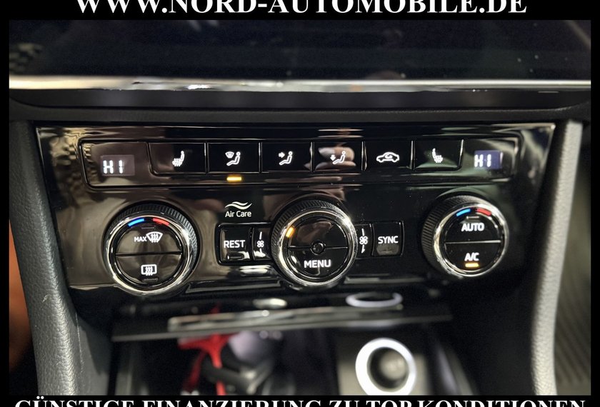 Skoda Superb Superb iV Combi Ambition 1.4 TSI DSG Side&amp;Lane