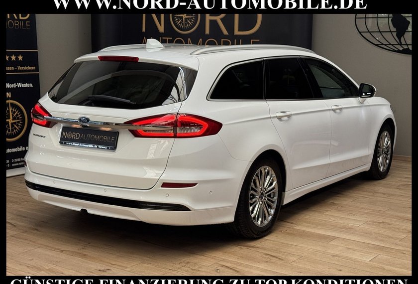 Ford Mondeo Mondeo Turnier 2.0 EB Titanium *LED*AHK*ACC*KAM*