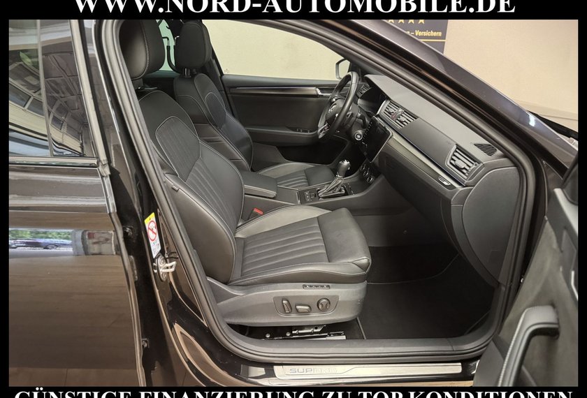 Skoda Superb Superb Combi 2.0 TDI DSG Sportline Pano/AHK/Lede
