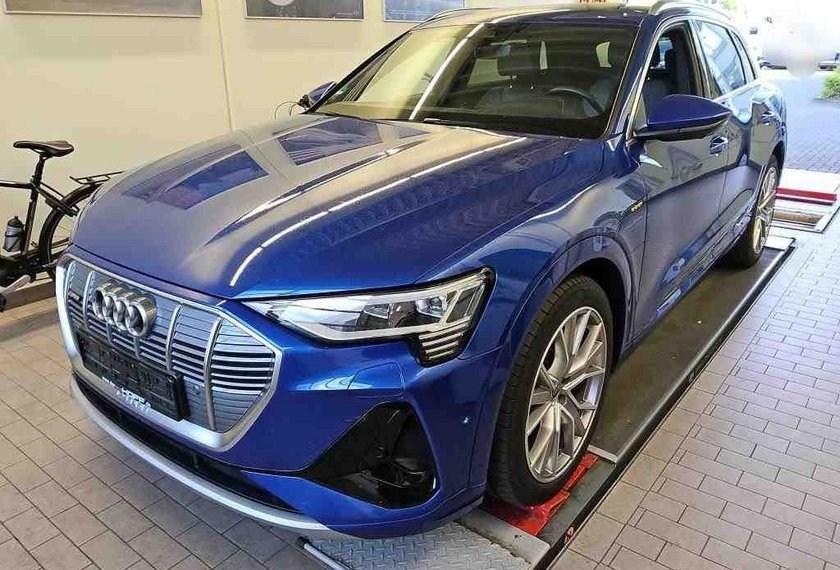 Audi e-tron e-tron 55 QU.S-Line Pano/AHK/21/B&amp;O/Matrix