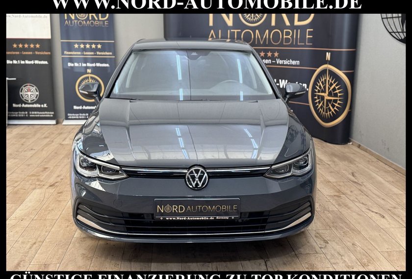 Volkswagen Golf Golf VIII Lim.1.5 TSI Active Matrix/StHz/Navi/