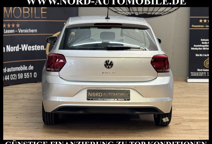 Volkswagen Polo Polo Highline 1.0 TSI Navi/LED/PDC/15/SHZ