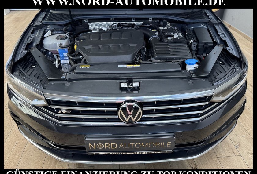 Volkswagen Passat Variant Passat Variant R-Line 2.0 TSI DSG Area View/AHK/