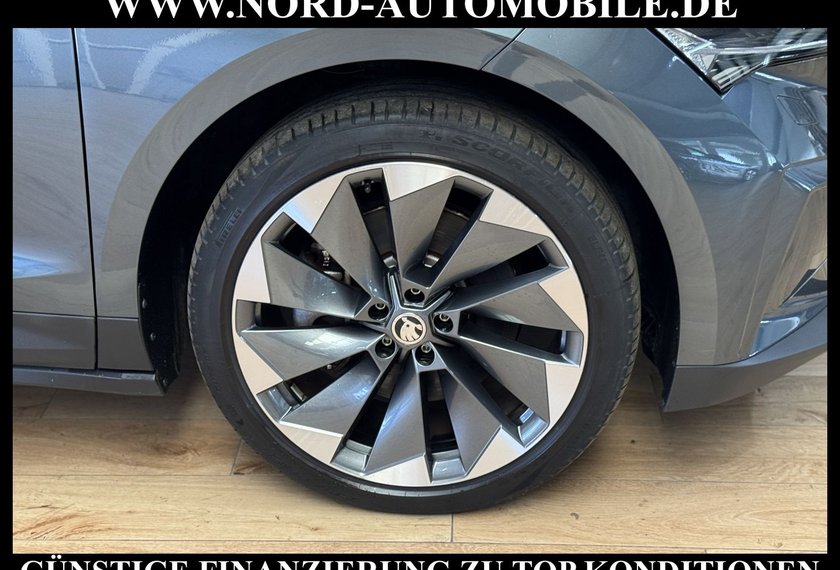 Skoda Enyaq Enyaq iV 80 Suite Leder/Wärmepumpe/AHK/21/Kamera
