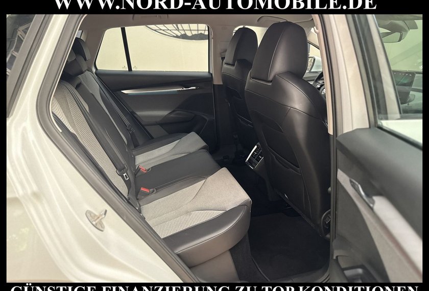 Skoda Enyaq Enyaq iV Loft Teilleder/Navi/Matrix/19 60 Loft