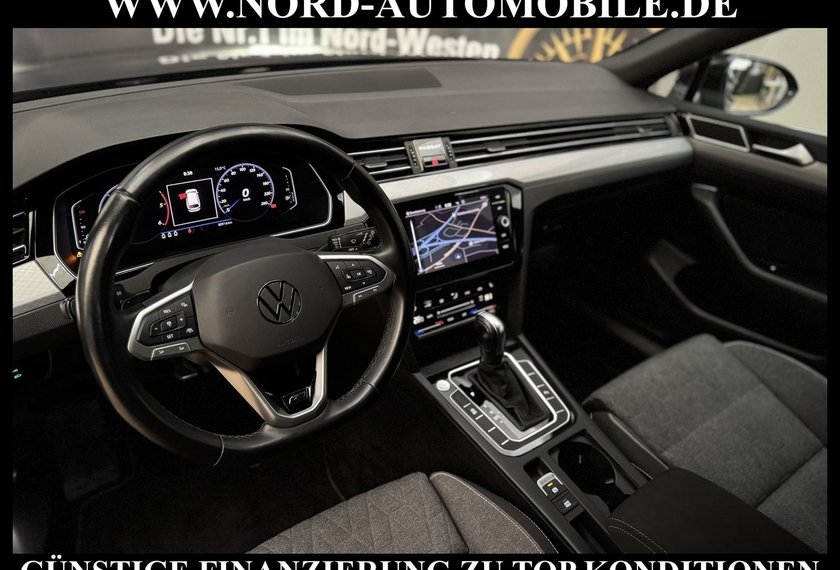 Volkswagen Passat Variant Passat Variant 2.0 TDI R-Line DSG Kamera/Dig.Coc