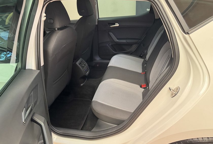 Seat Leon Leon Style 1.0 eTSI DSG Kamera/Navi/LED/