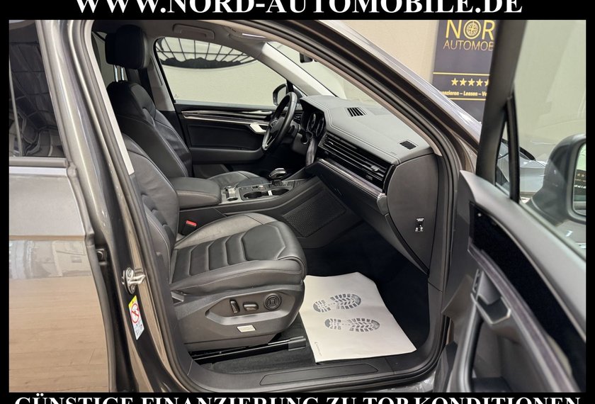 Volkswagen Touareg Touareg 4MOT 3.0 TDI Leder/StHz/Navi/Kamera