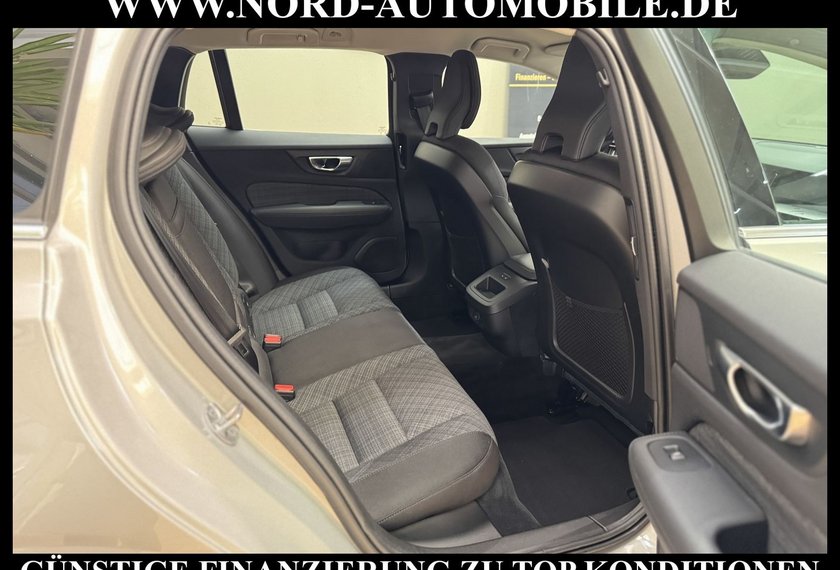 Volvo V60 V60 Kombi B4 Core *AHK*ACC*LED*4xSHZ*UPE:57