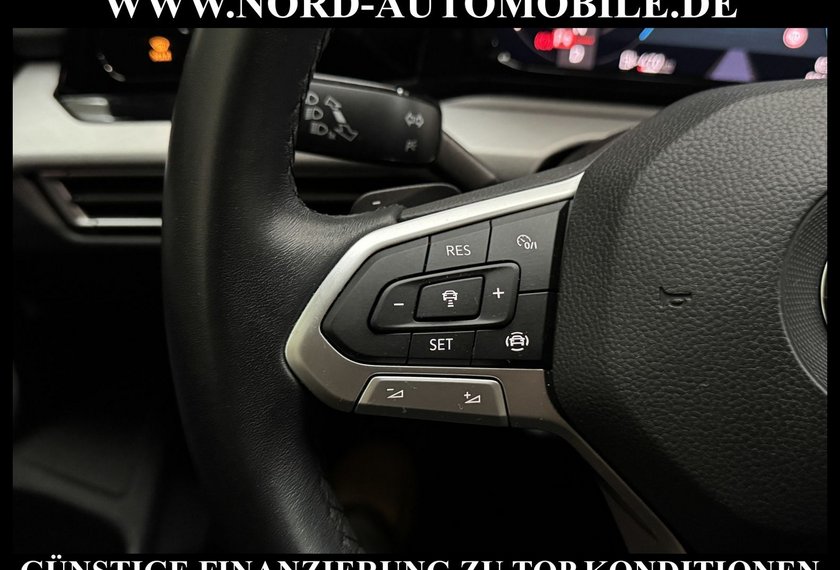 Volkswagen Golf Golf Variant Life 2.0 TDI DSG Navi/LED/Spurhalte