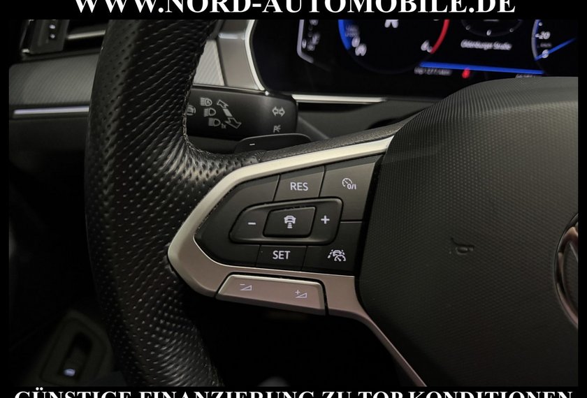 Volkswagen Passat Variant Passat Variant 2.0 TDI DSG R-Line StHz/Matrix/18