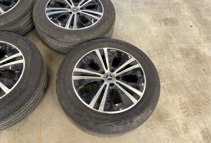 Mercedes-Benz E 220 E 220 d T 4Matic Avantgarde *Distro+*Wide*360°*