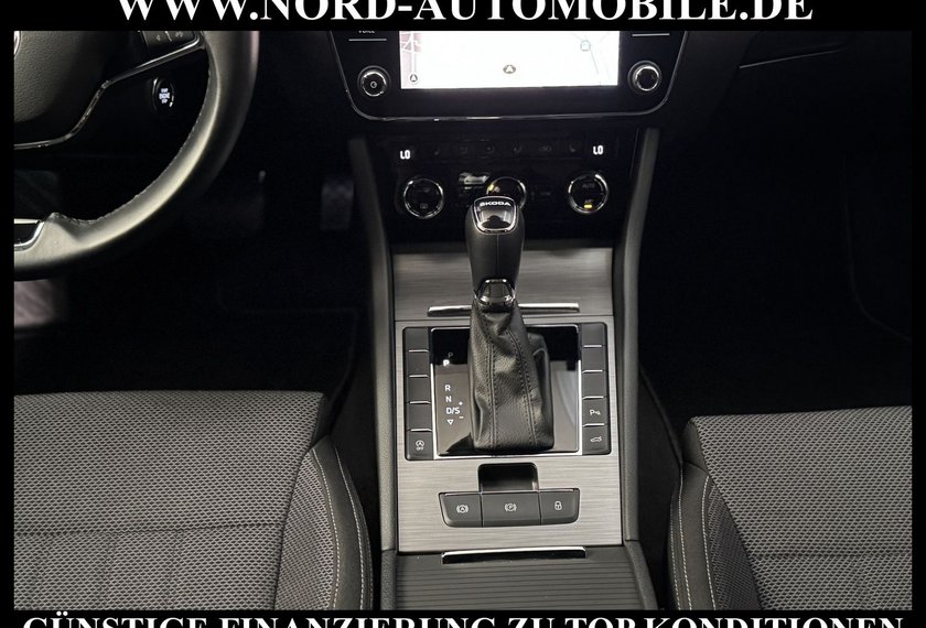 Skoda Superb Superb Combi Style 2.0 TDI DSG Virt.Cockpit/Navi