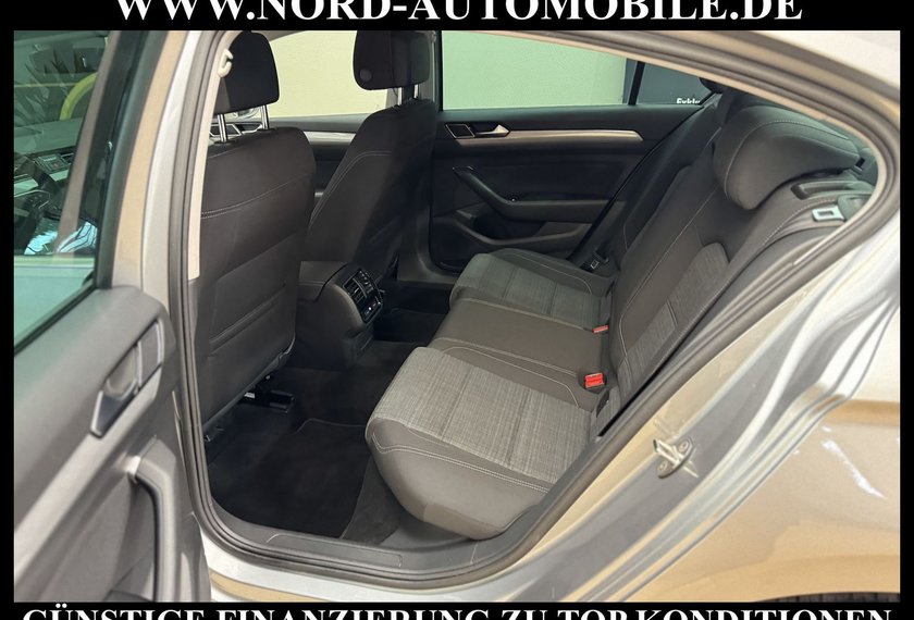 Volkswagen Passat Passat Limo 2.0 TDI R-Line AHK/Navi/LED/18
