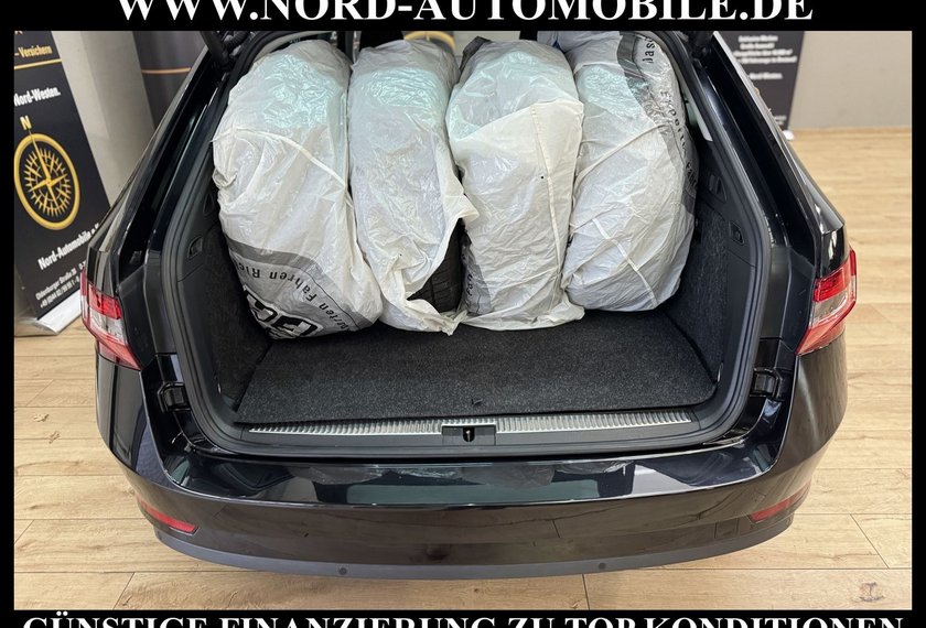 Skoda Superb Superb iV Combi Ambition 1.4 TSI DSG Virt.Cockpi