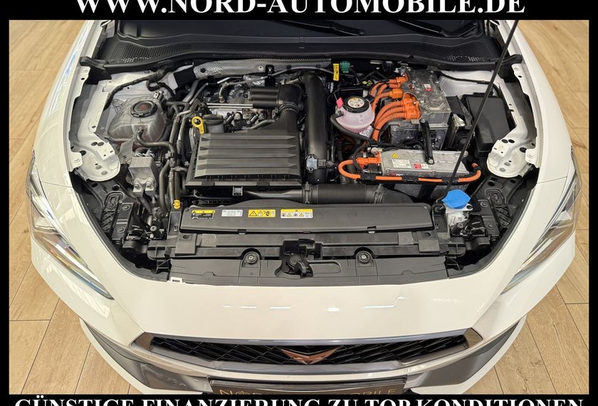 Cupra Leon Leon VZ 1.4/TSI e-HYBRID DSG Kamera/Navi/LED/19