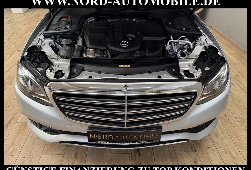 Mercedes-Benz E 220 E 220 d Lim. Exclusive *LED*Comand*Kamera*MBEAM*