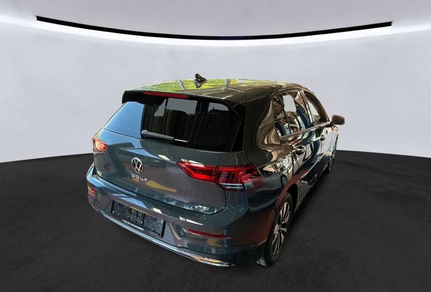 Volkswagen Golf Golf VIII 1.0 eTSI Move DSG Navi/LED/PDC
