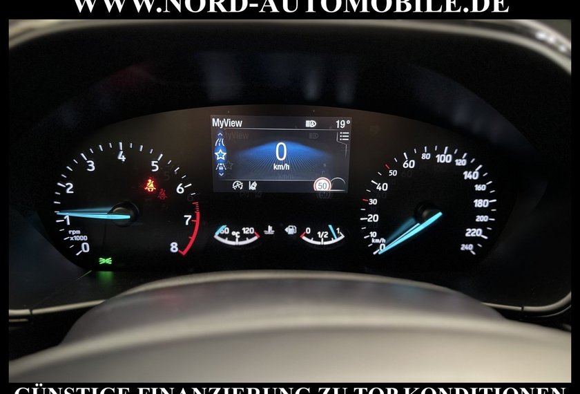 Ford Focus Focus Lim. ST-Line *LED*Navi*Kamera*ACC*SHZ*LHZ*