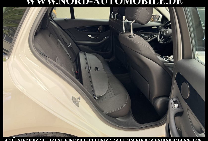 Mercedes-Benz C 300 C 300 T d 4Matic Avantgarde *AHK*LED*18ZOLL*NAVI