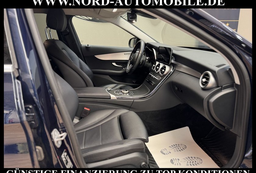 Mercedes-Benz C 300 C 300 d T Exclusive *AHK*Leder*Kamera*Ambi*17Z*