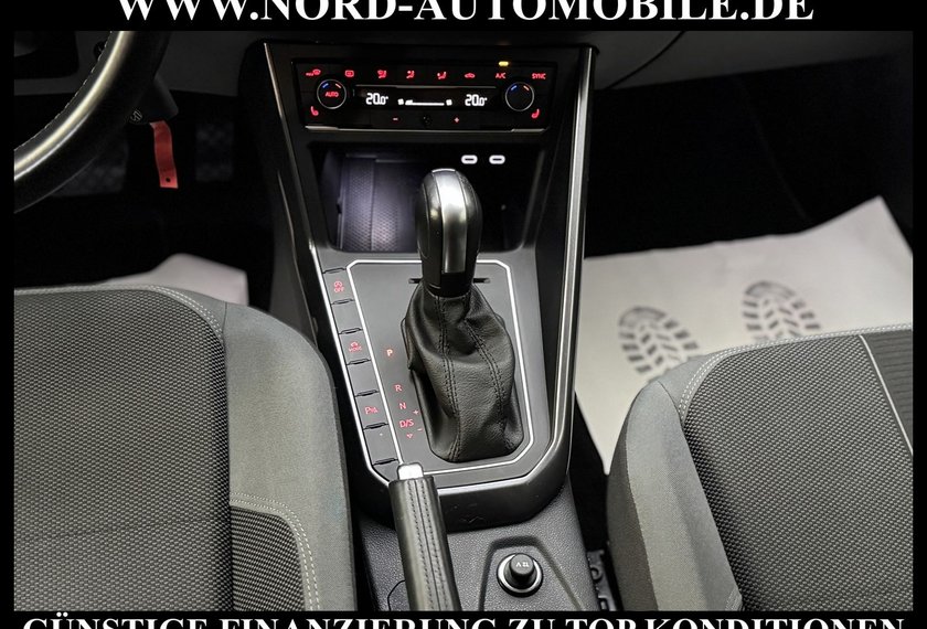 Volkswagen Polo Polo R-Line 1.0 TSI DSG Dig.Cockpit/Navi/LED