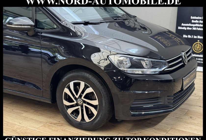 Volkswagen Touran Touran ACTIVE 1.5 TSI Navi/PDC/SHZ/16/App Connec