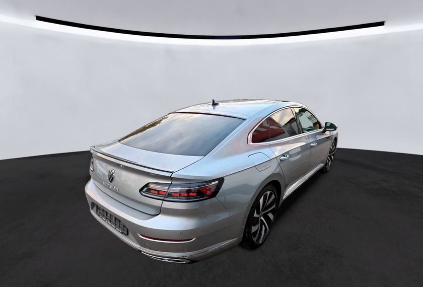 Volkswagen Arteon Arteon 2.0 TSI DSG R-Line Pano/Kamera/19/Navi
