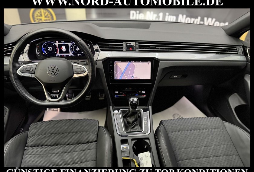 Volkswagen Passat Variant Passat Variant R-Line 2.0 TDI Dig.Cockpit/17/AHK
